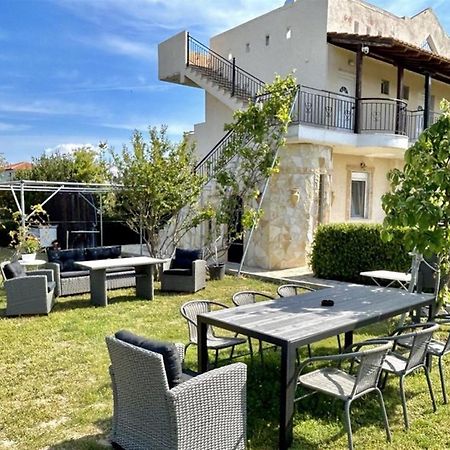 Villa Irina, Nea Potidea Kassandra Beach Exterior foto