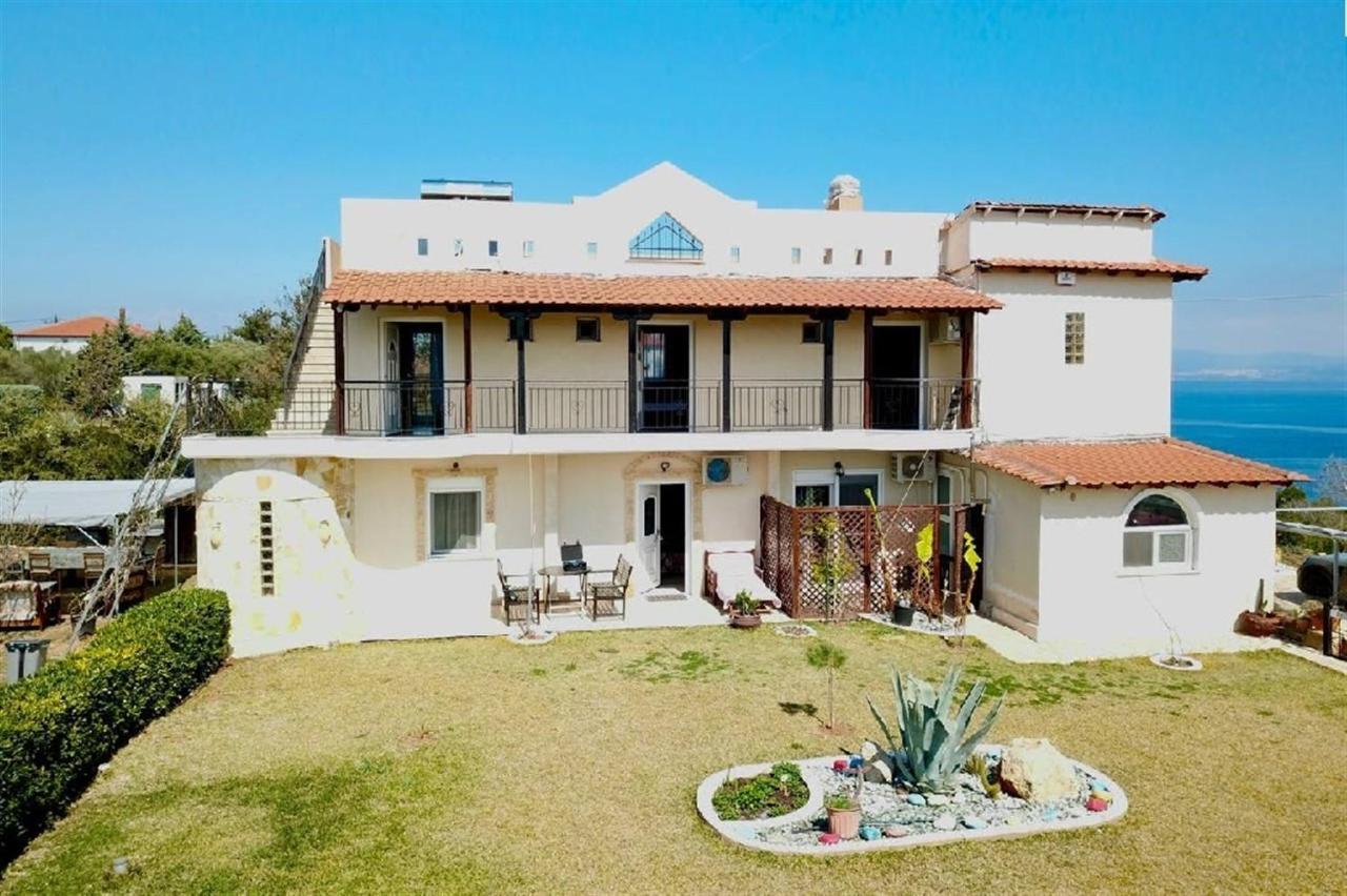 Villa Irina, Nea Potidea Kassandra Beach Exterior foto