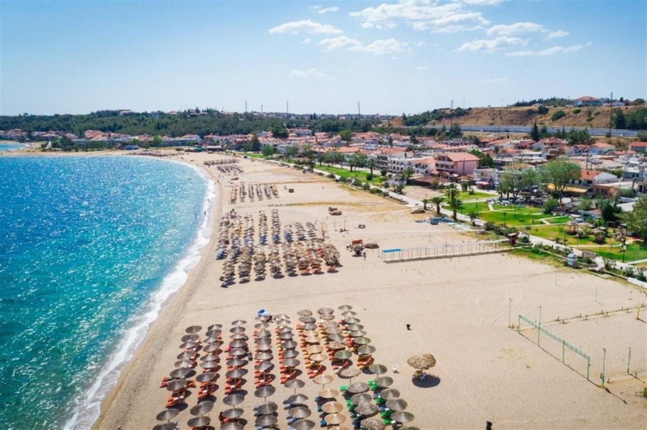 Villa Irina, Nea Potidea Kassandra Beach Exterior foto