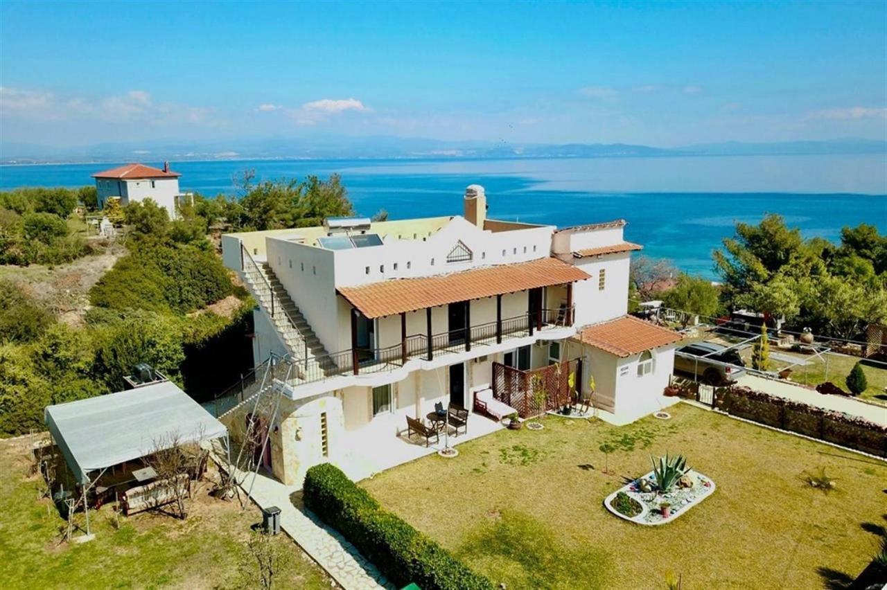 Villa Irina, Nea Potidea Kassandra Beach Exterior foto